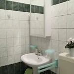 Romina Konukevi 3*